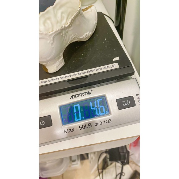 Vintage Porcelain Shoe White & Gold - Picture 8 of 8